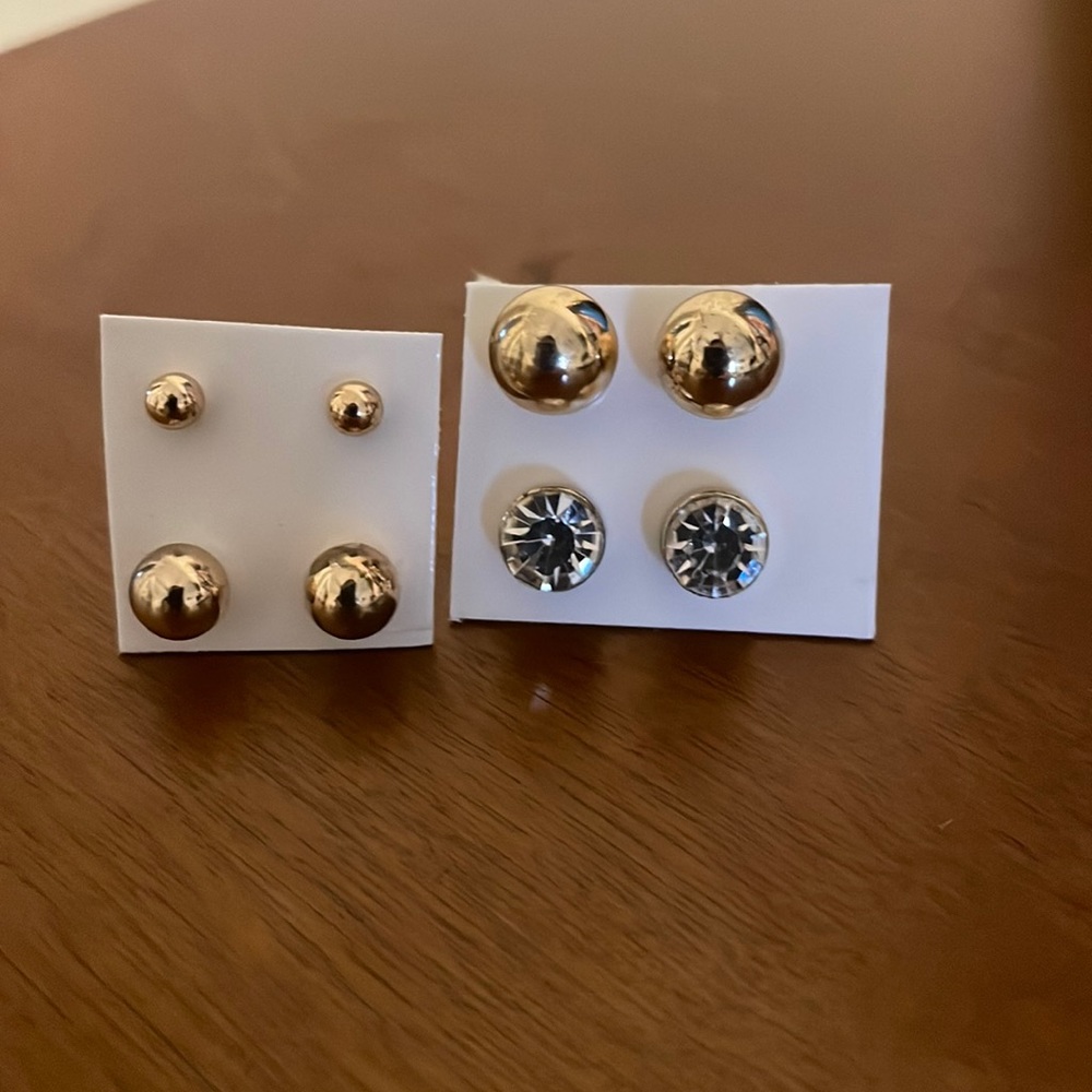 H&M Earrings (4 pack)